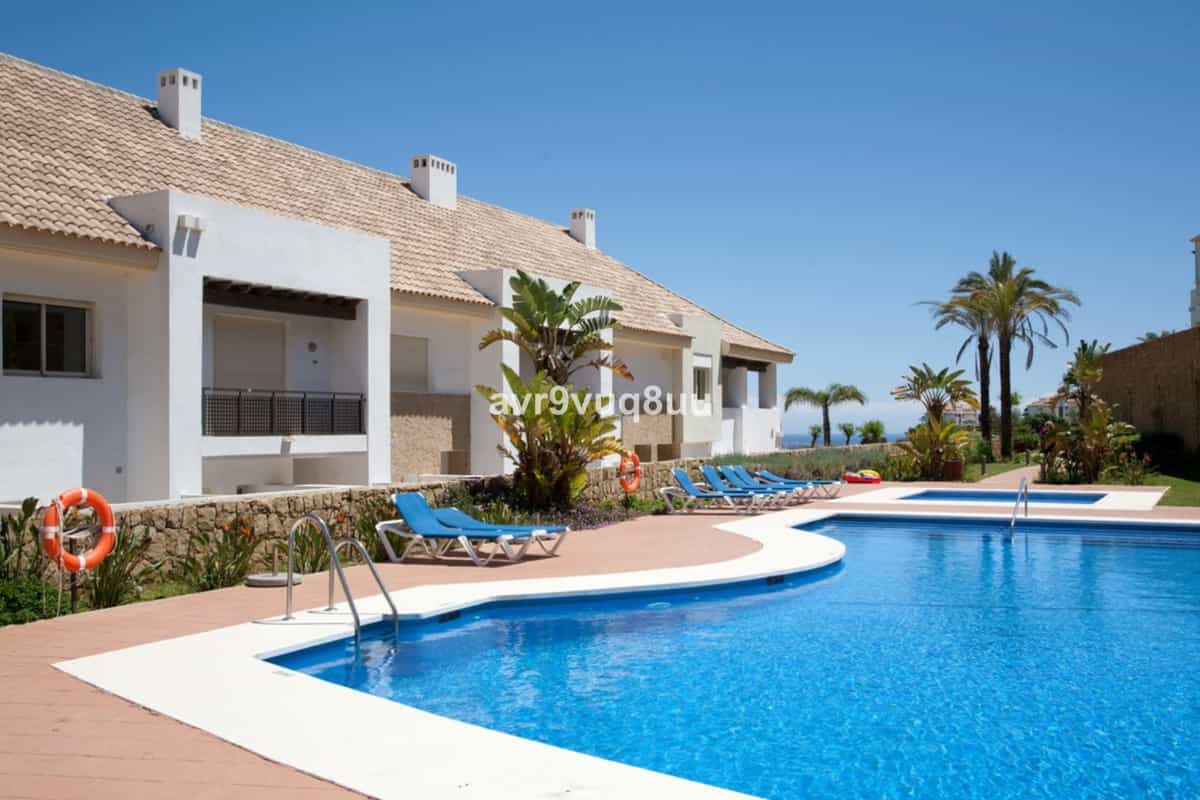 House in Fuengirola, Andalusia 11886930