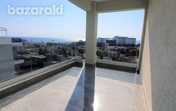 Condominium dans Agios Tychon, Larnaka 11887320
