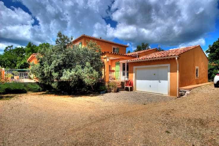 House in Regusse, Provence-Alpes-Cote d'Azur 11888222