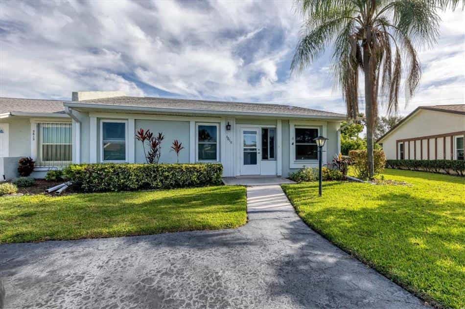 House in Bradenton, Florida 11888313