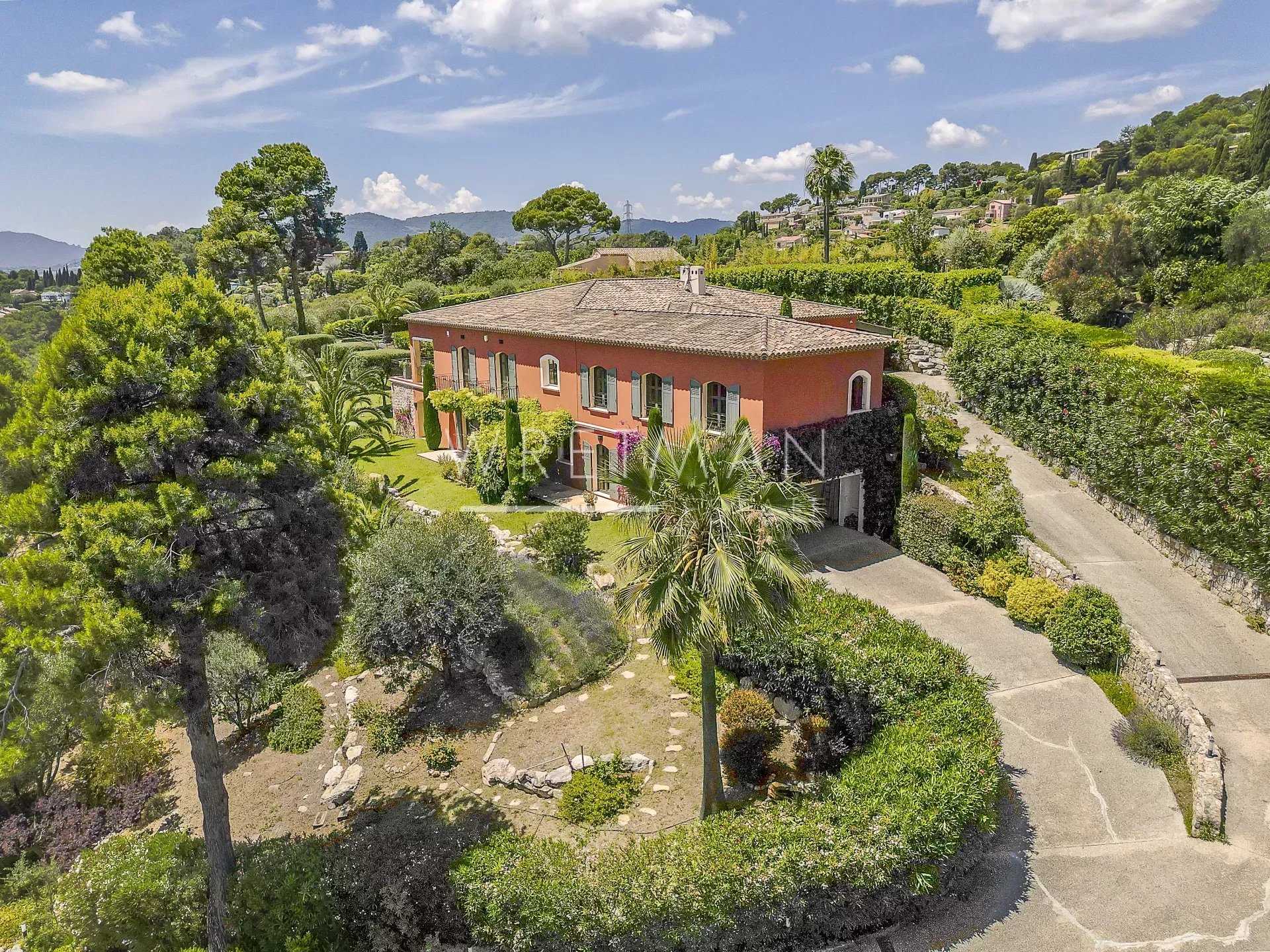 Residential in Mougins, Alpes-Maritimes 11888331