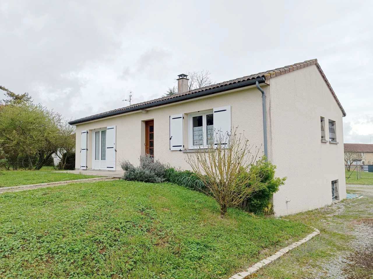 Hus i Vouille, Nouvelle-Aquitaine 11888384