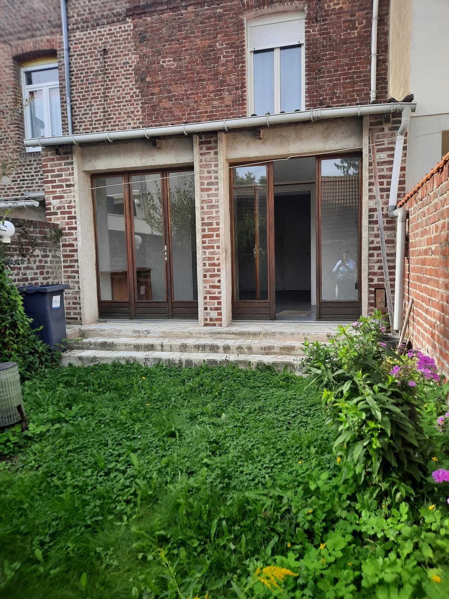 Casa nel Saint-Quentin, Aisne 11888405