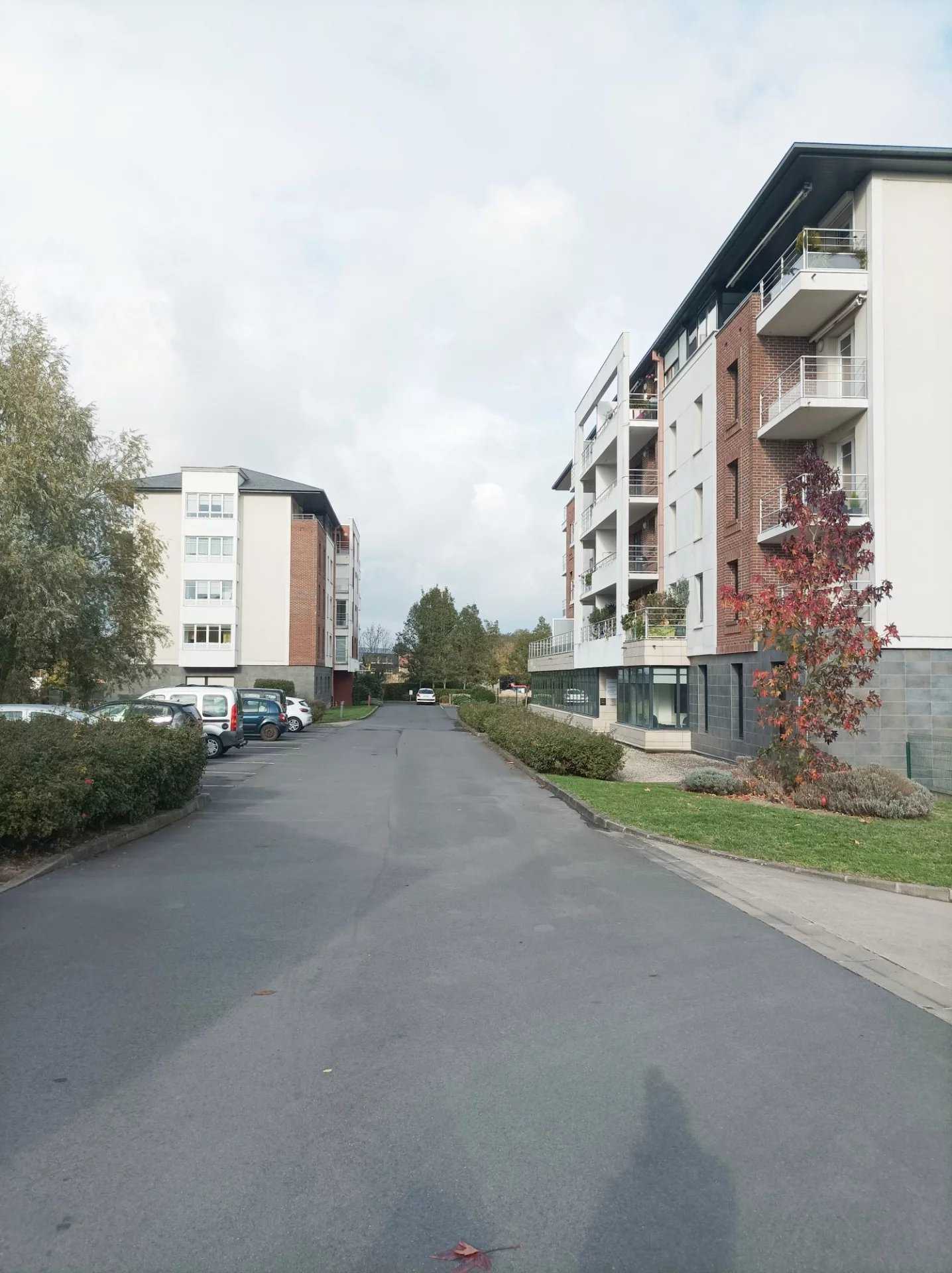 Condominium in Cambrai, Hauts-de-France 11888485