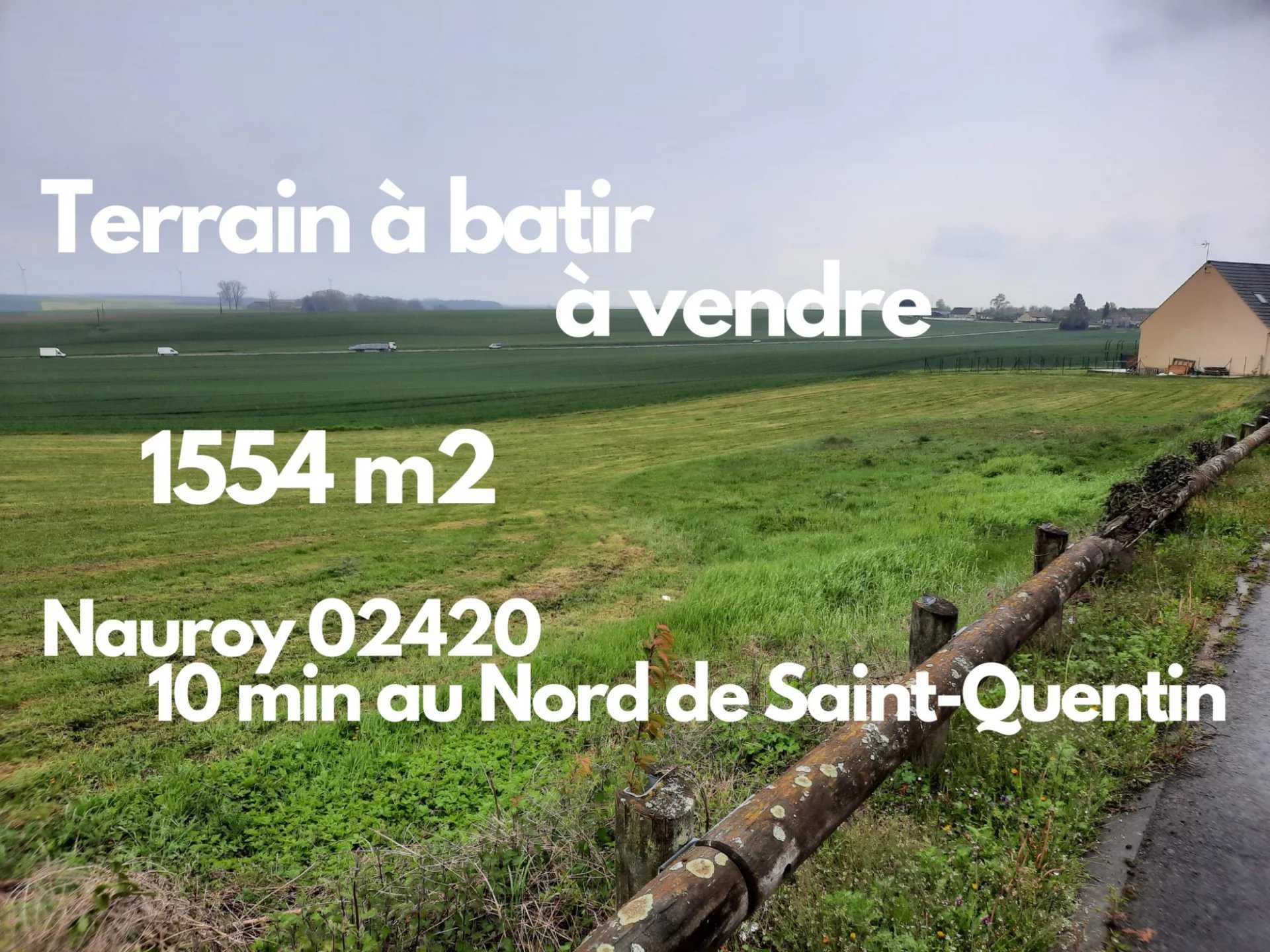 Land in Nauroy, Hauts-de-France 11888596
