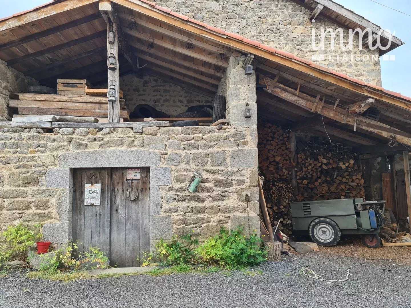 House in Courpiere, Auvergne-Rhone-Alpes 11888733