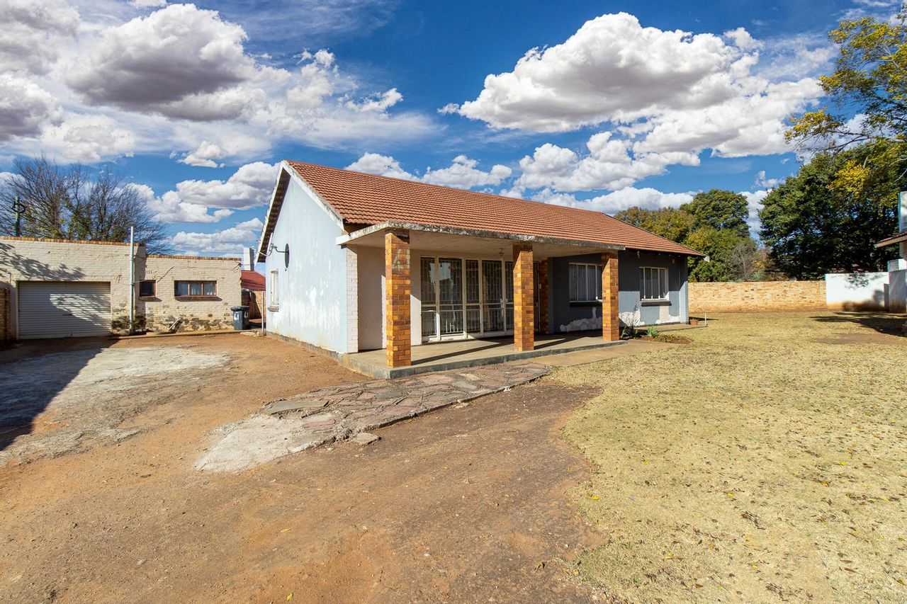 House in Stilfontein, North West 11888781