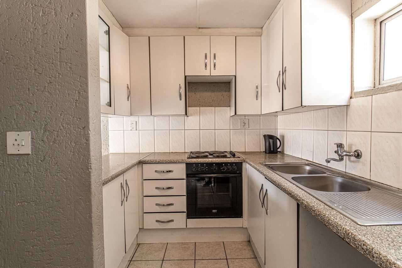 公寓 在 Johannesburg South, Gauteng 11888786