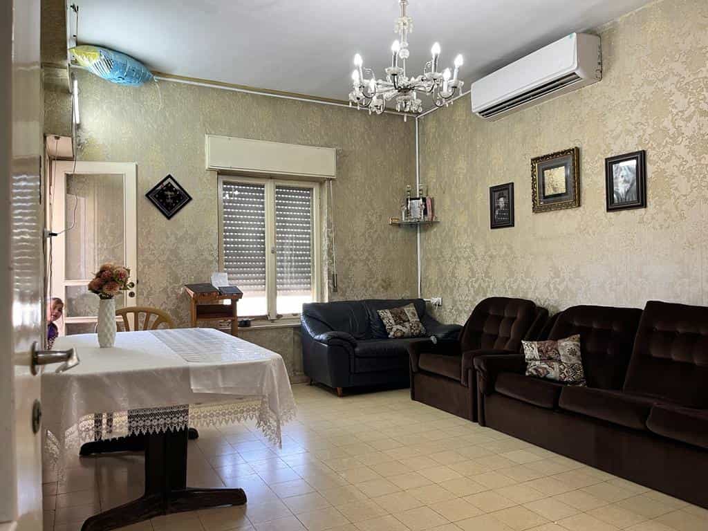 公寓 在 耶路撒冷, Elkana Street 11888792