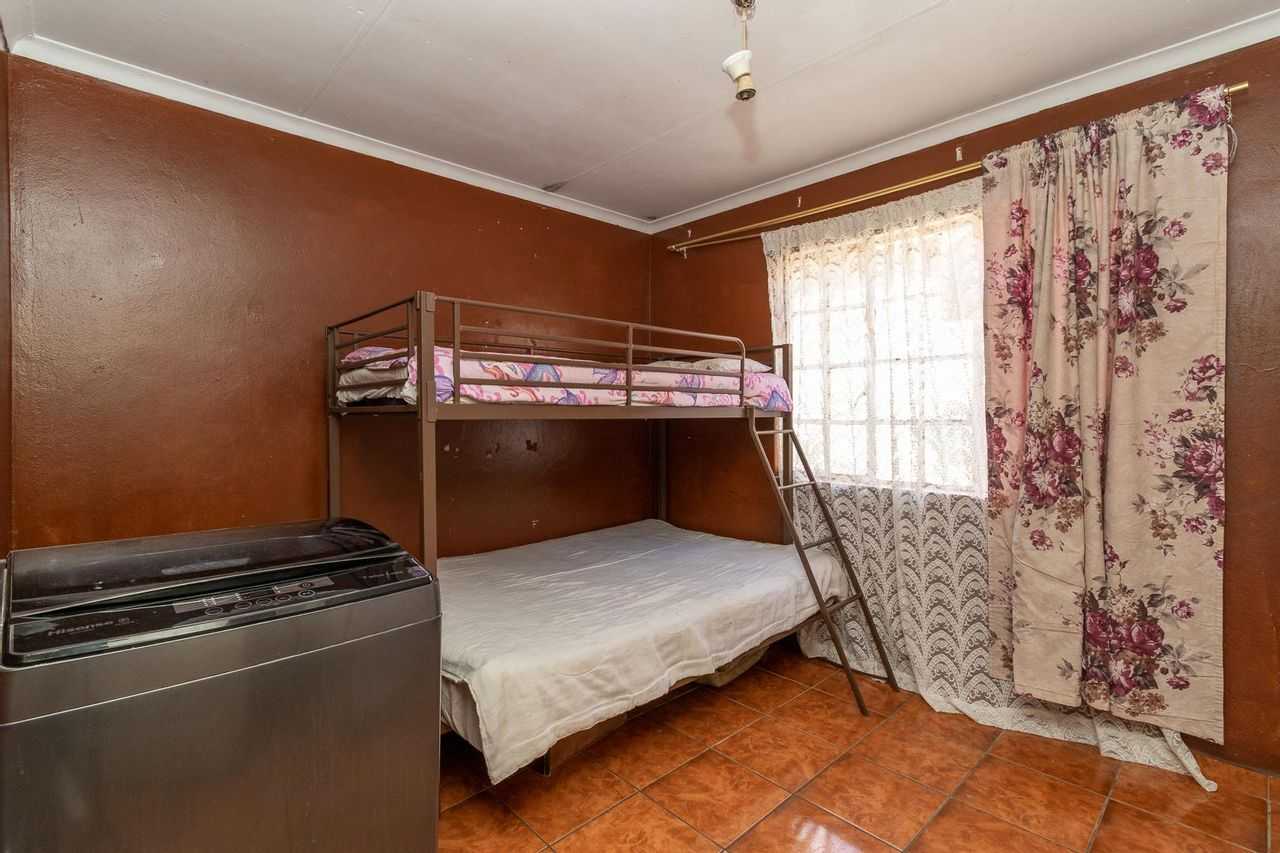 公寓 在 Soweto, Gauteng 11888799