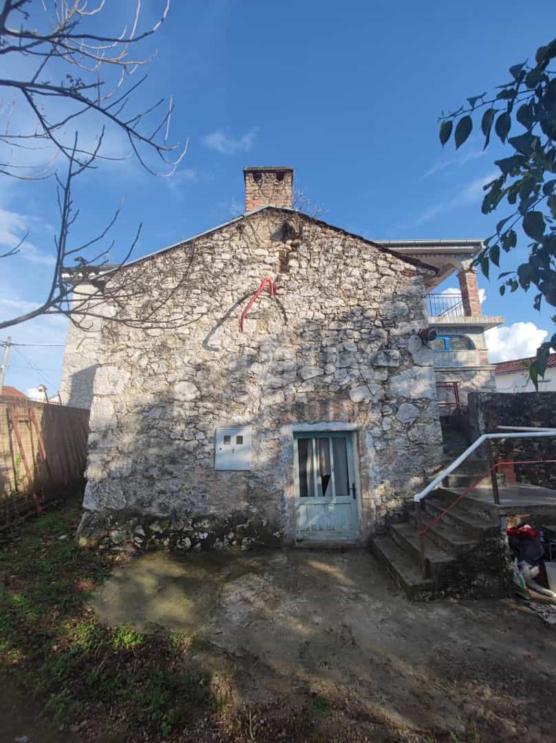 rumah dalam Sužan, Primorsko-goranska županija 11889012