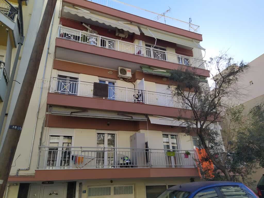 公寓 在 Stavroupoli,  11889055