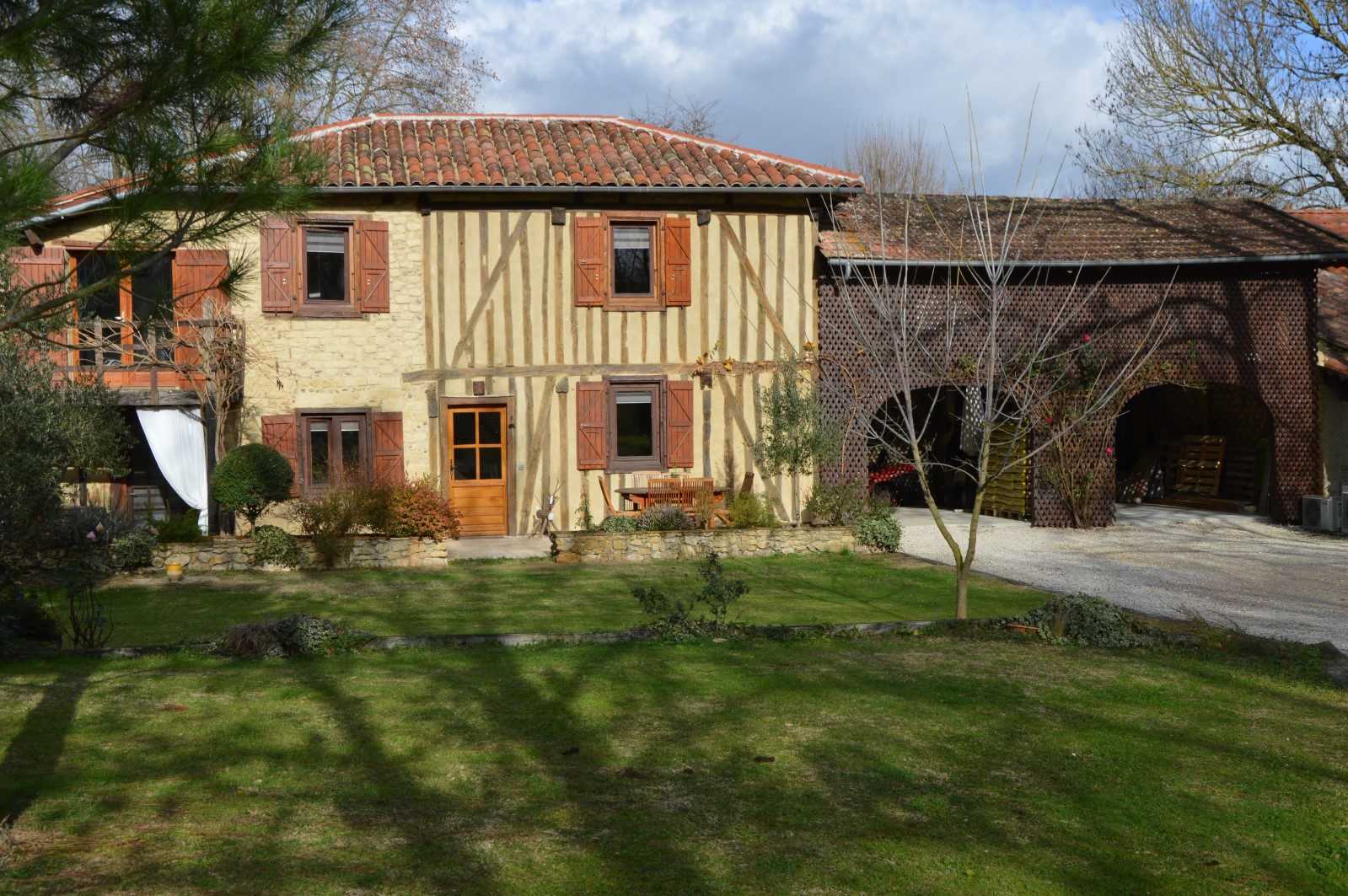 casa en Castelnau-Magnoac, Occitanie 11889530