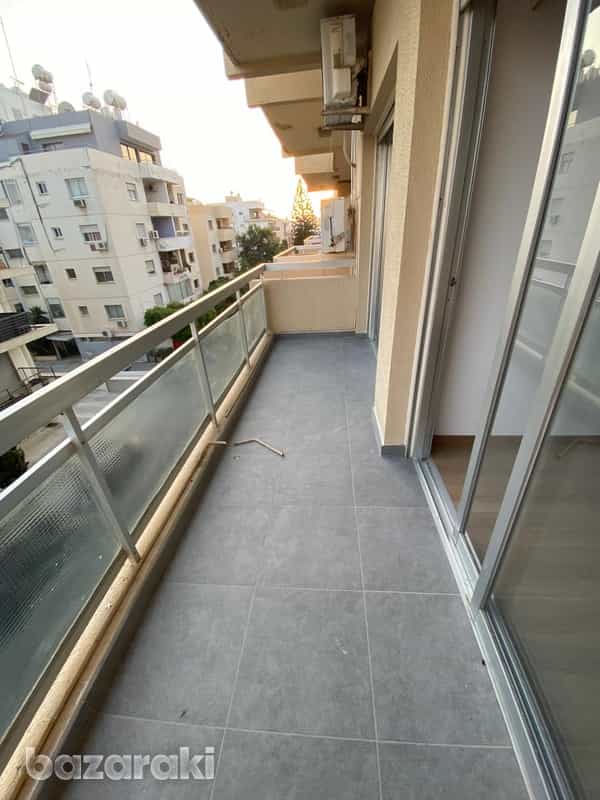 Condominium in Limassol, Limassol 11889663