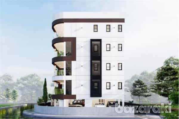 Condominium in Limassol, Lemesos 11890145