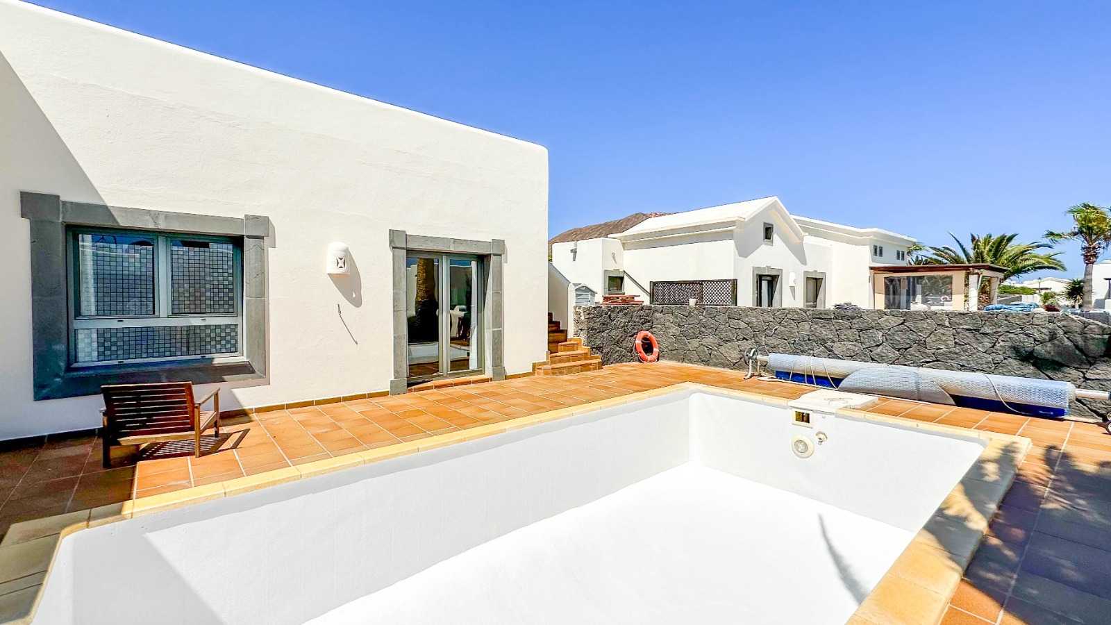 House in Uga, Canary Islands 11890281