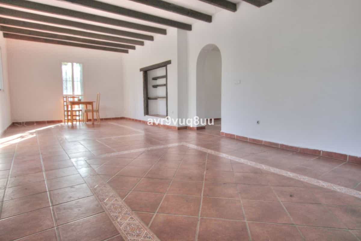 casa no Alhaurín el Grande, Andaluzia 11890559