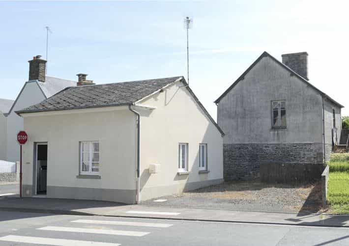 房子 在 La Bazoge, 諾曼底 11892011