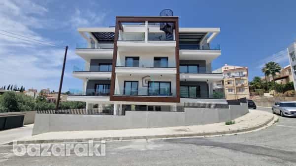 Condominium in Agios Athanasios, Lemesos 11893995