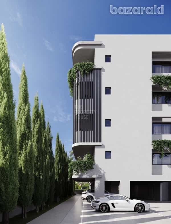 Condominium in Agios Athanasios, Lemesos 11895399