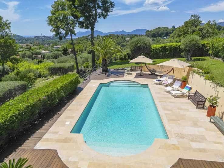 жилой дом в Mougins, Provence-Alpes-Côte d'Azur 11896400