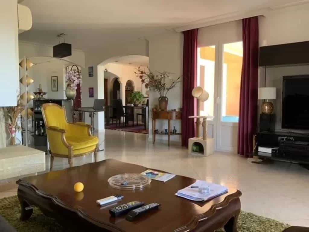 Huis in Bastelicaccia, Corse-du-Sud 11897064