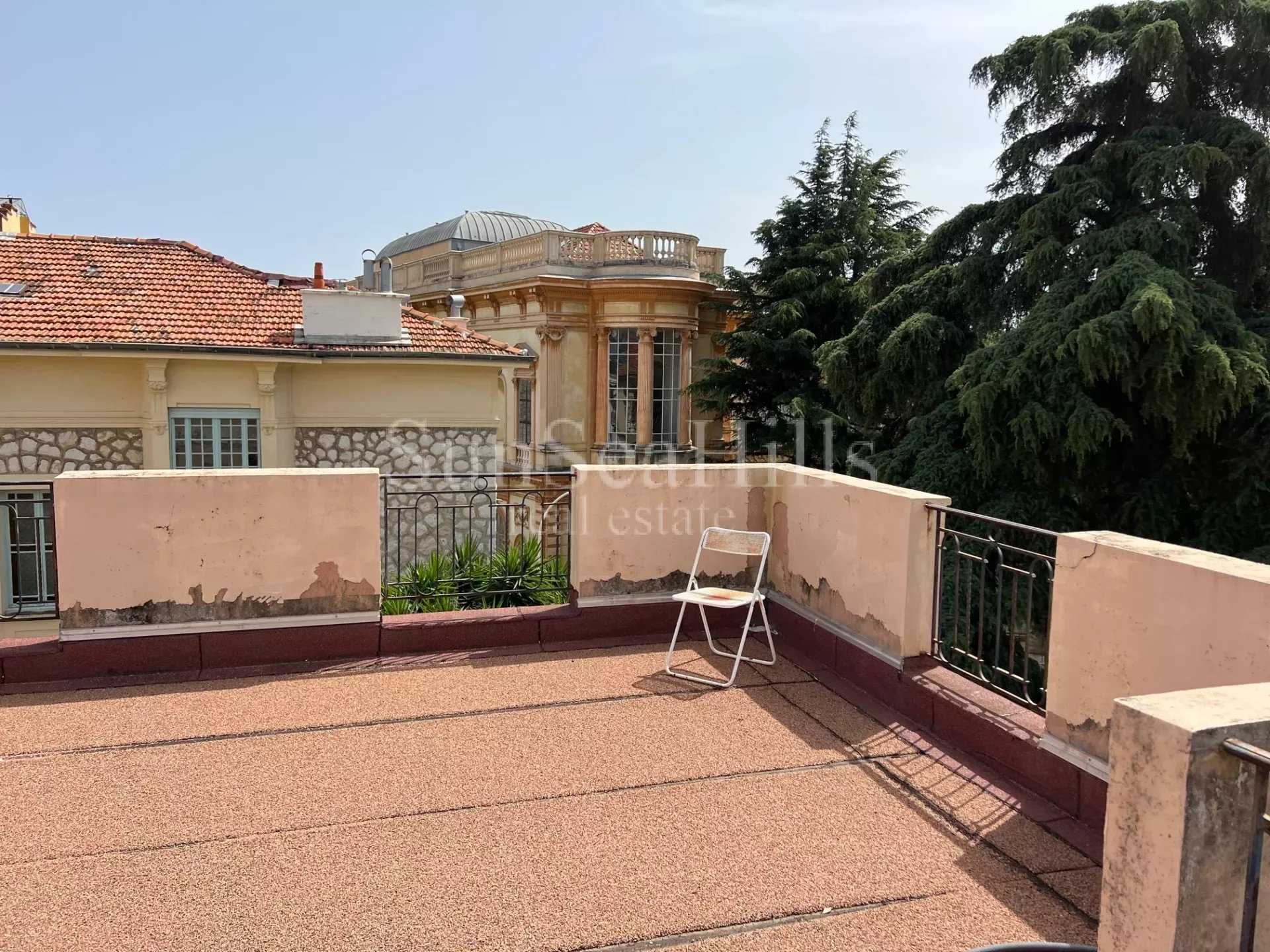 House in Nice, Provence-Alpes-Cote d'Azur 11897084