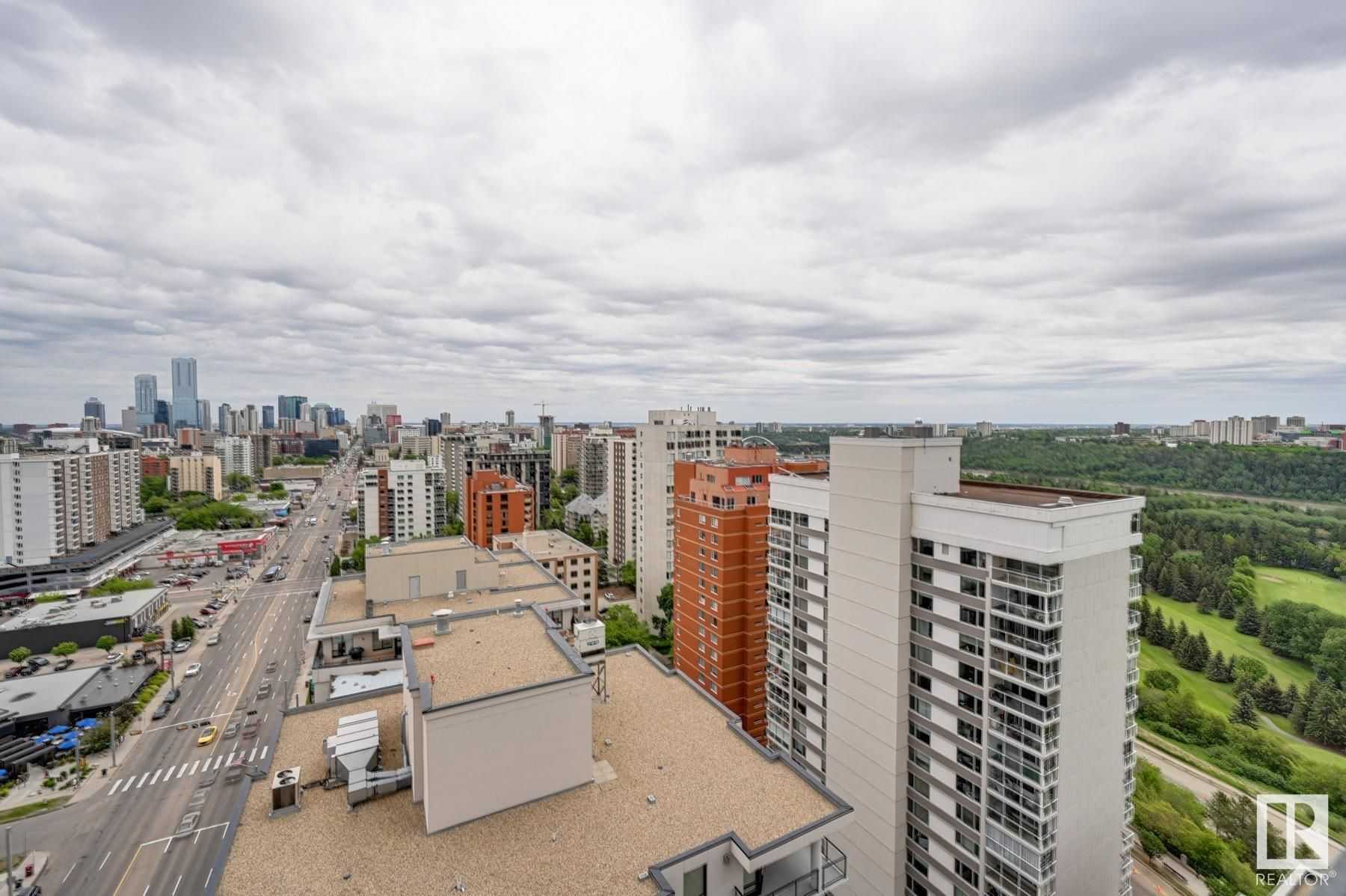 Condominium in Edmonton, 11969 Jasper Avenue 11897282