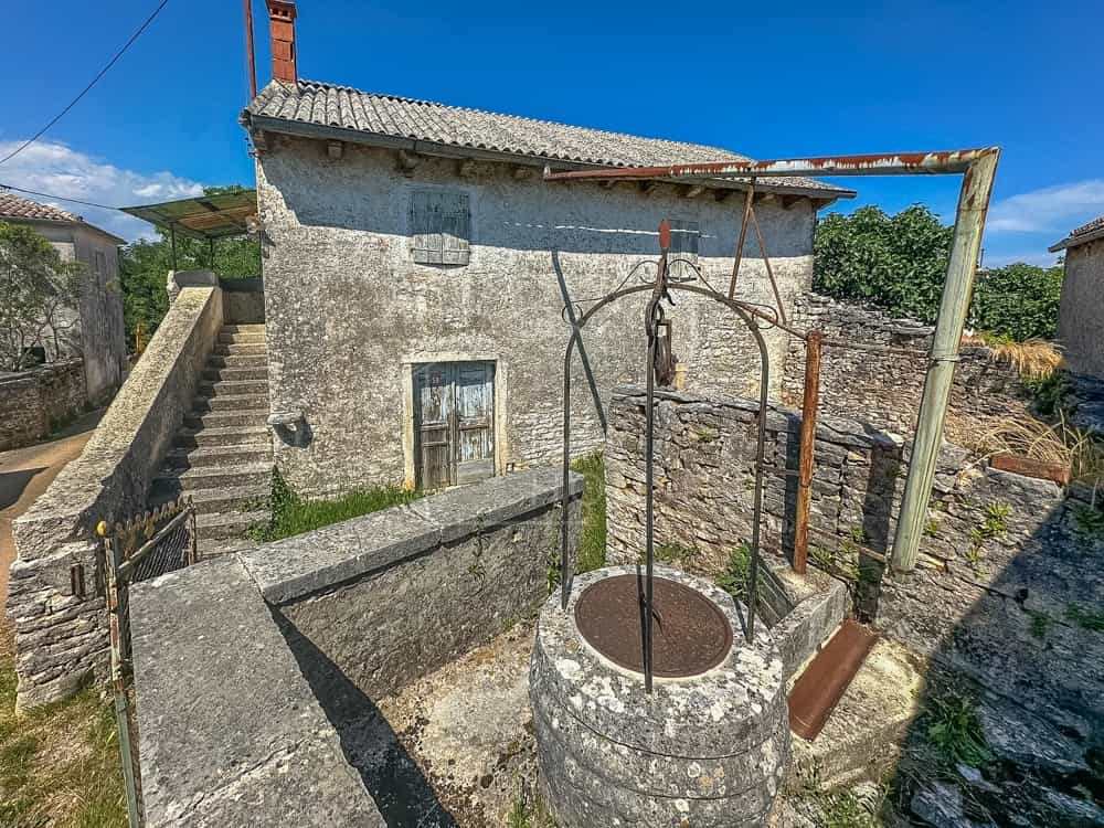 жилой дом в Gračišće, Istria County 11897470