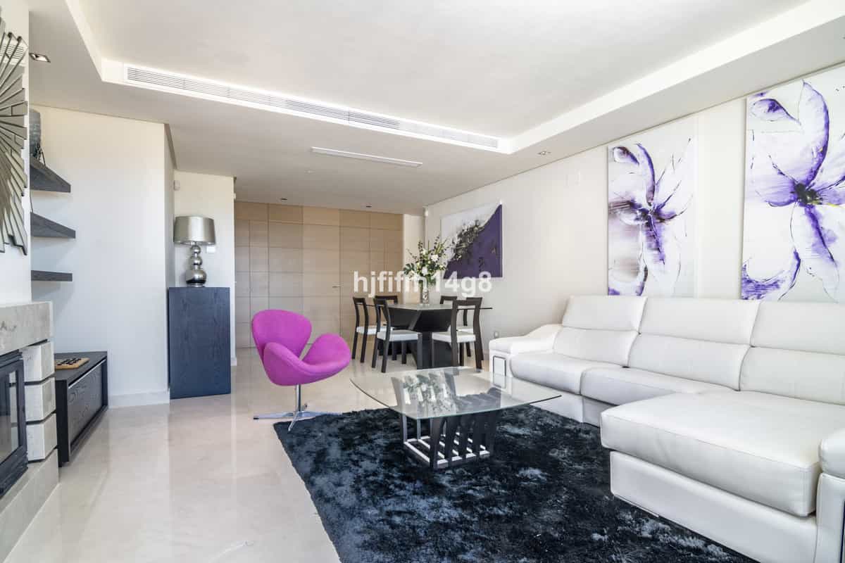 Condominium in Santa Ursula, Canary Islands 11898045