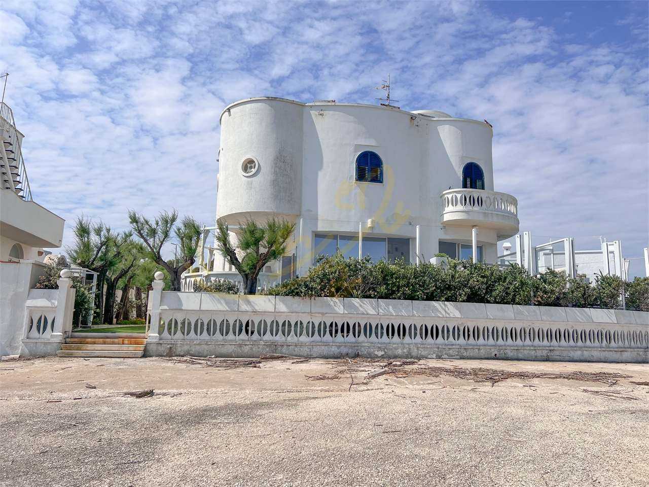 Hus i Mola di Bari, Apulia 11899124