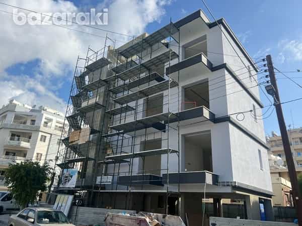 Condominium in Mouttagiaka, Limassol 11900653