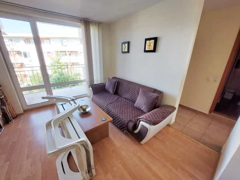 Condominium in , Burgas 11901600