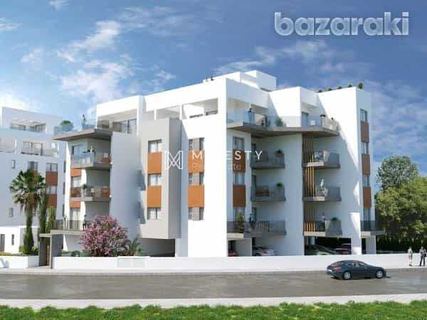 Condominium in Agios Athanasios, Lemesos 11901686