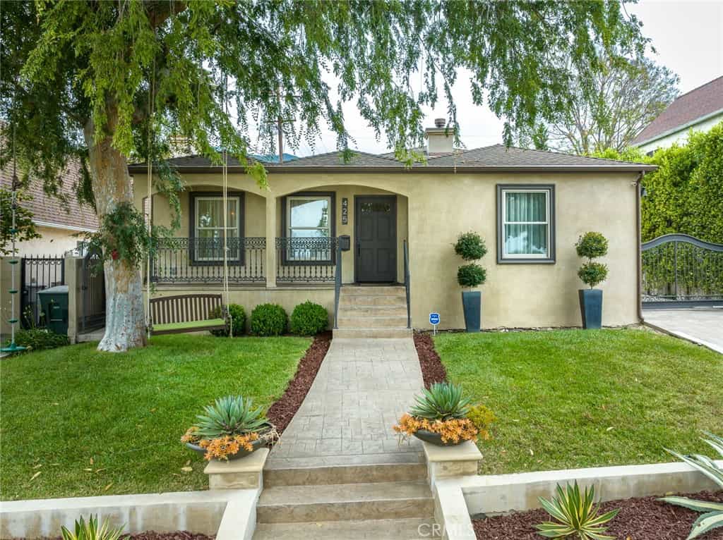 Dom w Glendale'a, Kalifornia 11904033