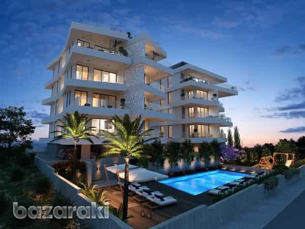 Condominium in Germasogeia, Limassol 11904597