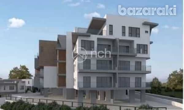 Condominium in Agios Athanasios, Lemesos 11904678