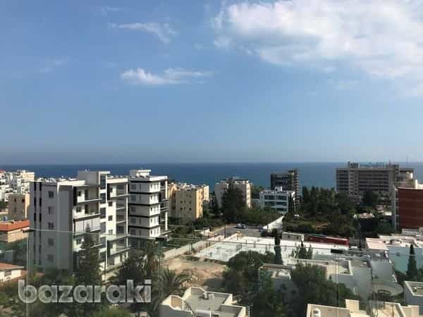 Condominium in Agios Tychon, Larnaka 11904778