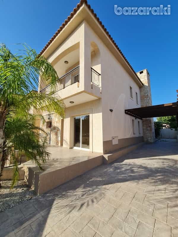House in Pyrgos, Larnaka 11905126