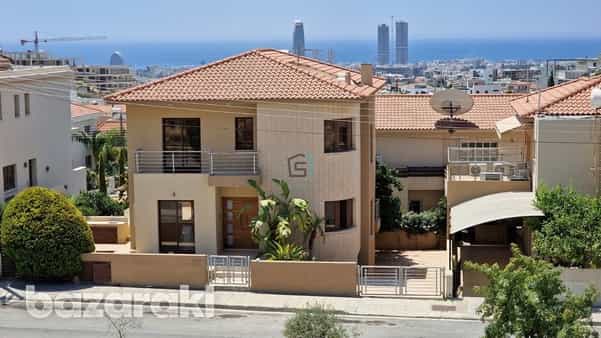 房子 在 Agios Athanasios, Limassol 11905568
