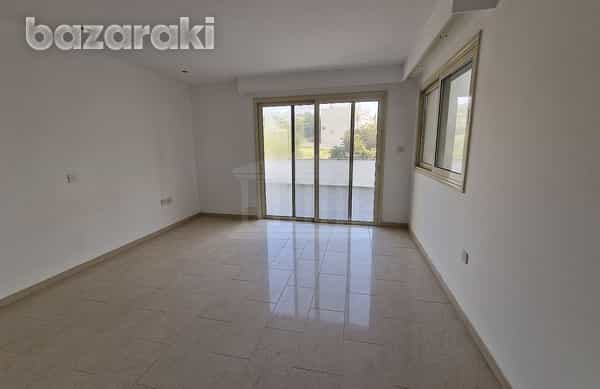 Talo sisään Agios Tychon, Larnaka 11906080