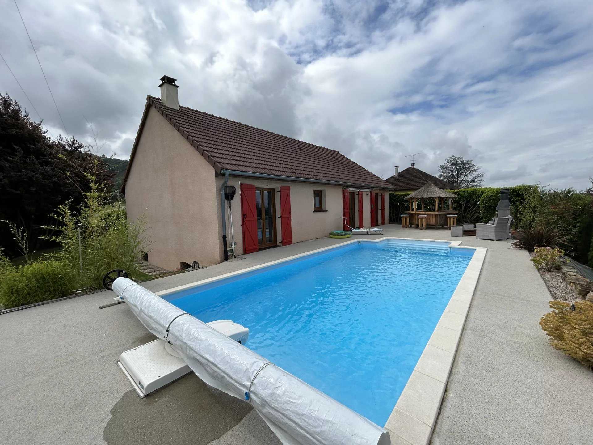 Rumah di Cousance-du-Jura, Bourgogne-Franche-Comte 11907082