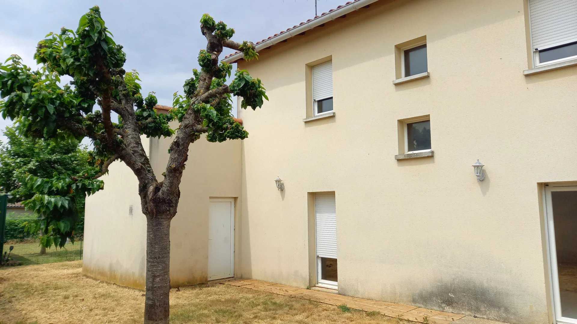 House in Cisse, Nouvelle-Aquitaine 11907102