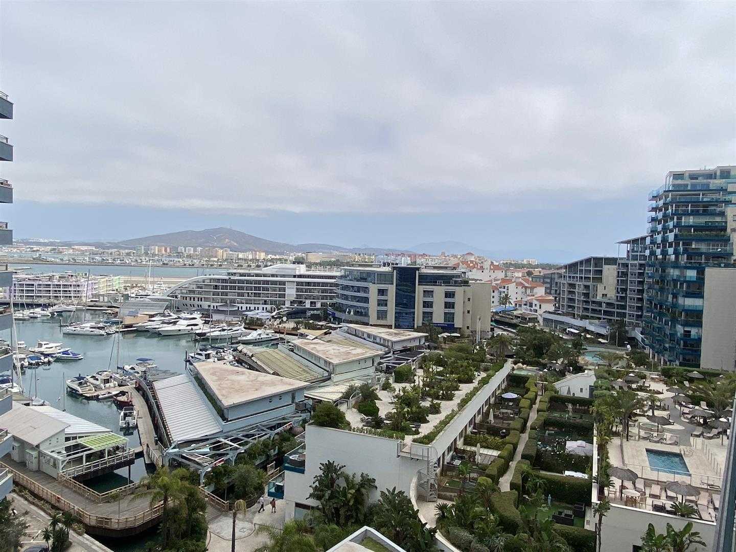 Condomínio no Gibraltar,  11907633