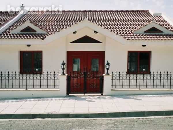 Будинок в Moniatis, Limassol 11908162