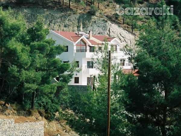 Hus i Moniatis, Limassol 11908162