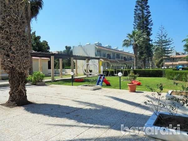 Condominium in Limassol, Limassol 11909396