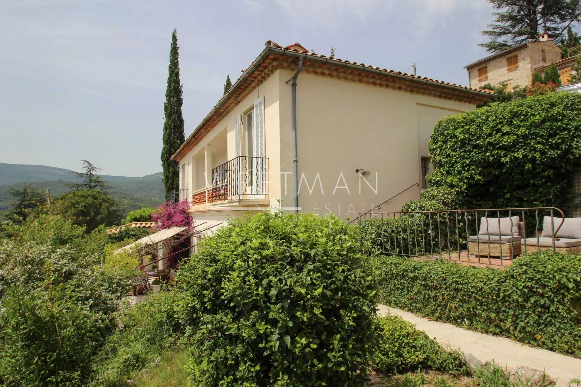 rumah dalam Fayence, Provence-Alpes-Côte d'Azur 11910461