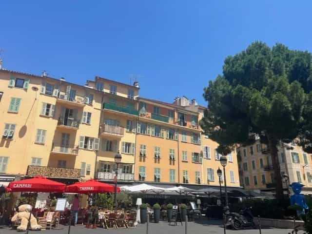 Résidentiel dans Nice, Alpes-Maritimes 11910463