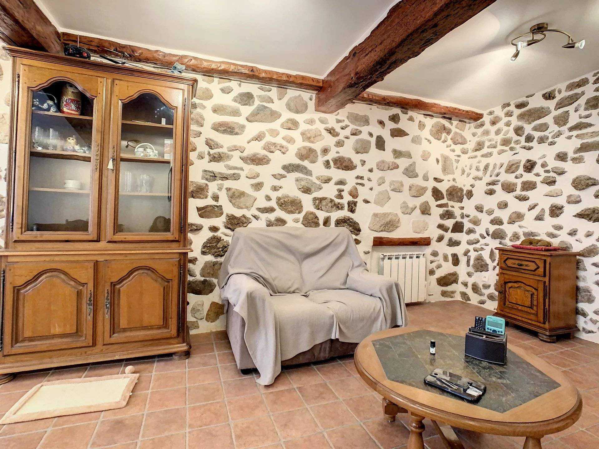 房子 在 Caramany, Occitanie 11910527